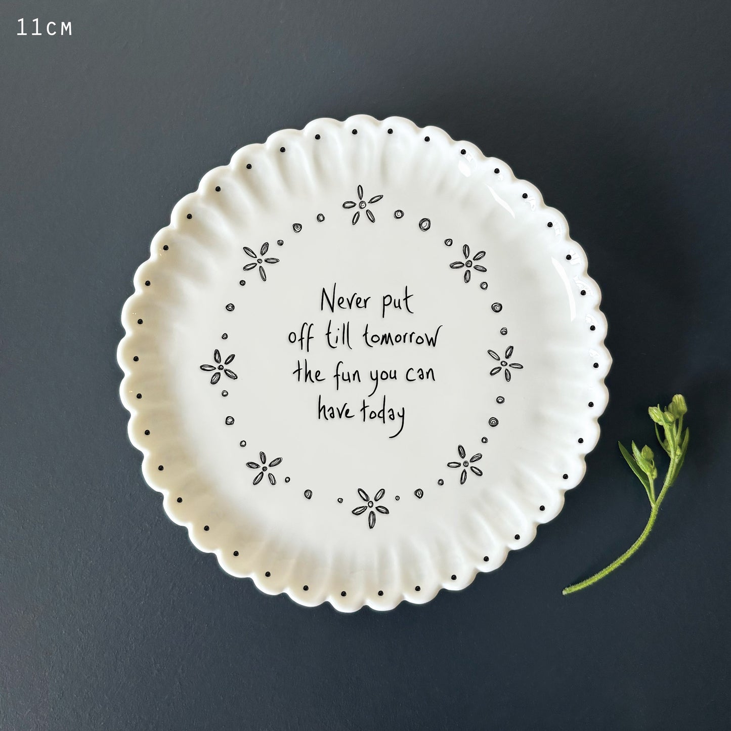 Scalloped Porcelain Coaster