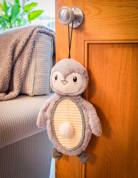 Poppy Penguin Cat Scratcher